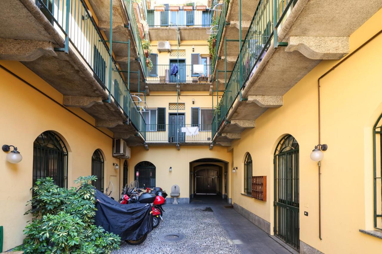 Primopiano - Alzaia Lejlighed Milano Eksteriør billede